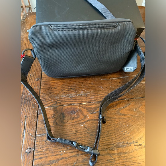 TUMI Leather Fanny Pack - Picture 6 of 7